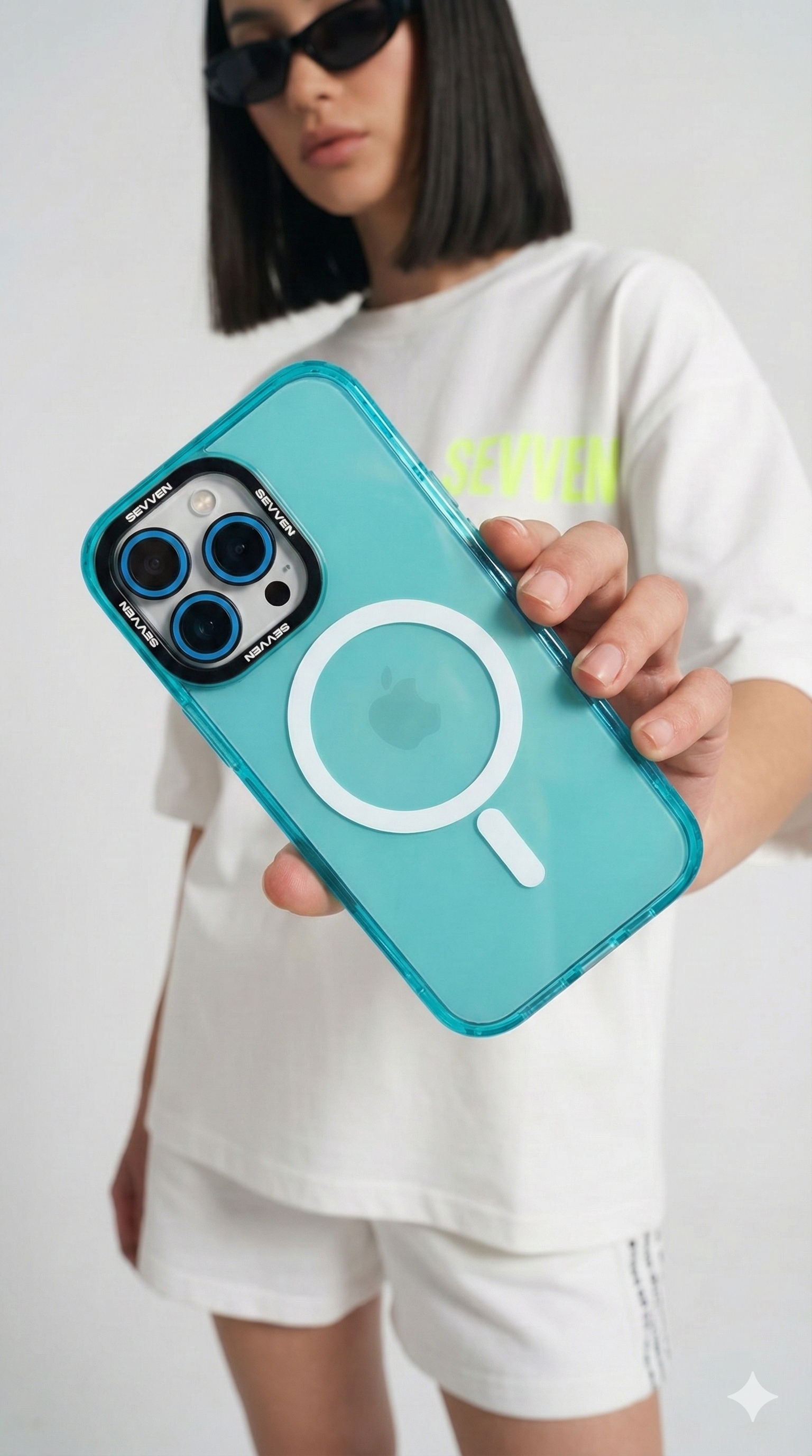 Carcasa MagSafe + Protector de cámara para iPhone Celeste