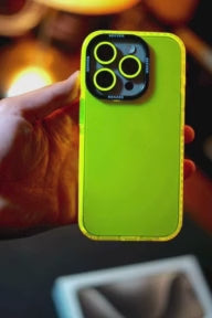 Carcasa + protector de cámara para iPhone Amarillo flúor